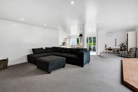 Photo of property in 330 Kelly Road, Lepperton, New Plymouth, 4373