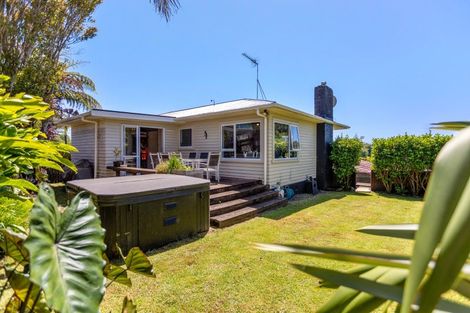 Photo of property in 7 Penrith Street, Westown, New Plymouth, 4310