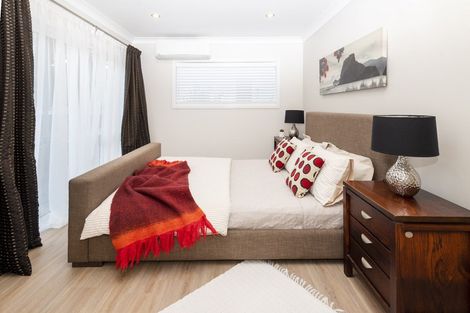 Photo of property in 172 Mellons Bay Road, Mellons Bay, Auckland, 2014