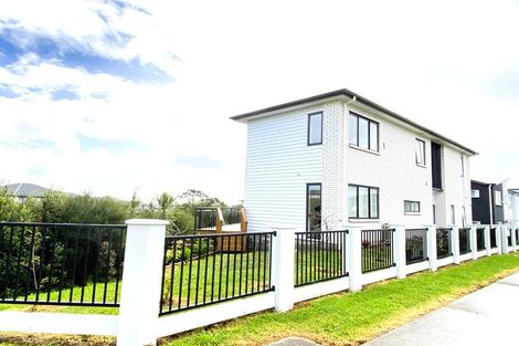 Photo of property in 50 Cloonlyon Drive, Flat Bush, Auckland, 2019