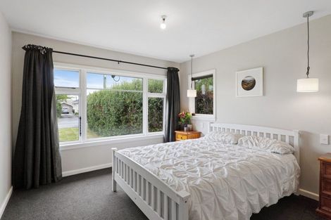 Photo of property in 59 Charlcott Street, Burnside, Christchurch, 8053
