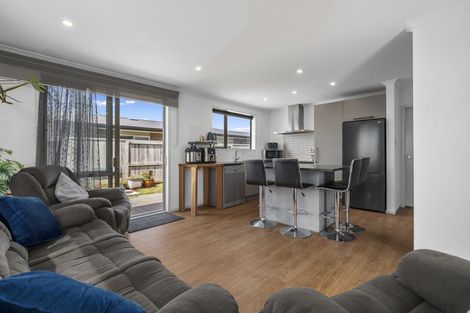 Photo of property in 19 Tamapahore Boulevard, Papamoa Beach, Papamoa, 3118