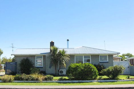 Photo of property in 8 Geddis Street, Rangiora, 7400