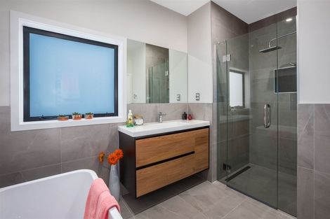 Photo of property in 19 Wangapeka Way, Aotea, Porirua, 5024