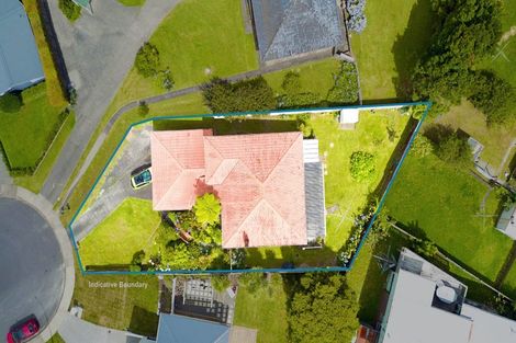 Photo of property in 9 Philip Place, Hillcrest, Auckland, 0627