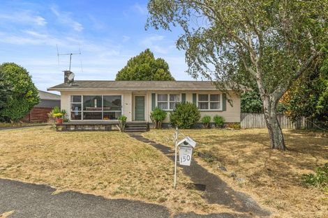 Photo of property in 150 Bryant Road, St Andrews, Hamilton, 3200