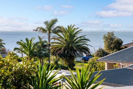 Photo of property in 5 Taihiki Road, Clarks Beach, 2122