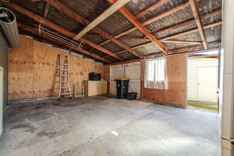 Photo of property in 17 Newman Road, Eketahuna, 4900