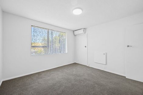Photo of property in 3/19 Hargest Crescent, Sydenham, Christchurch, 8023