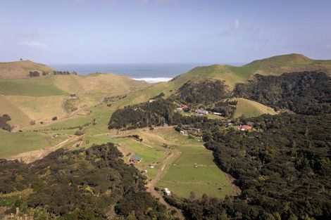Photo of property in 1809 Whaanga Road, Raglan, 3296