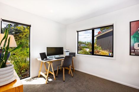 Photo of property in 27 Smithfield Road, Waikanae, 5391