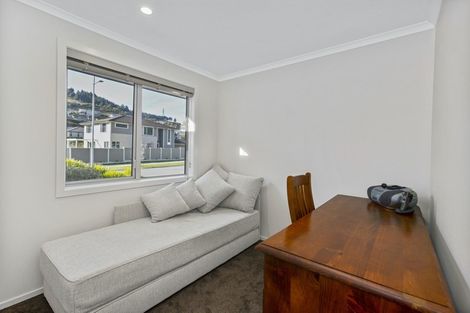 Photo of property in 7 Banks Boulevard, Whitby, Porirua, 5024