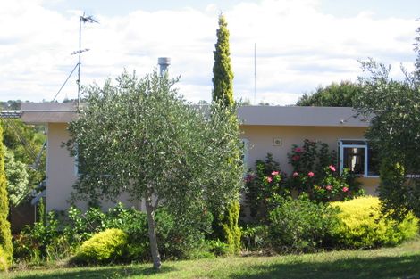 Photo of property in 1/20 Gulf View Road, Murrays Bay, Auckland, 0630