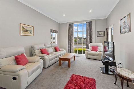 Photo of property in 59 Inwoods Road, Parklands, Christchurch, 8083