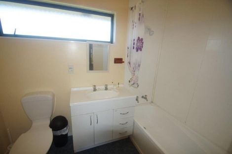 Photo of property in 15 Winchfield Street, Aranui, Christchurch, 8061