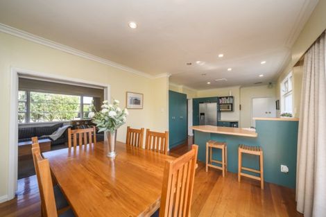 Photo of property in 9 Parata Street, Hokowhitu, Palmerston North, 4410
