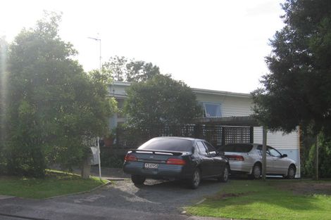 Photo of property in 32 Noall Street, Te Atatu Peninsula, Auckland, 0610