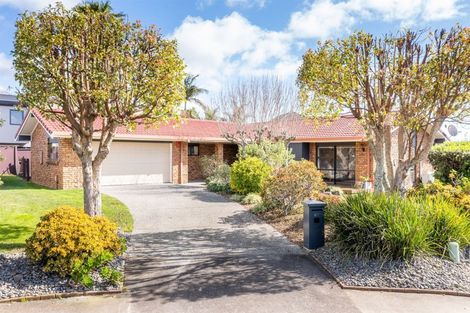 Photo of property in 43 Clyside Avenue, Half Moon Bay, Auckland, 2012