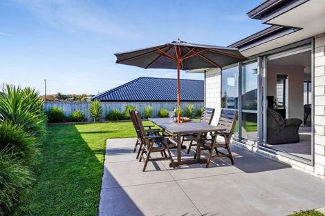 Photo of property in 7 Rua Place, Bell Block, New Plymouth, 4312