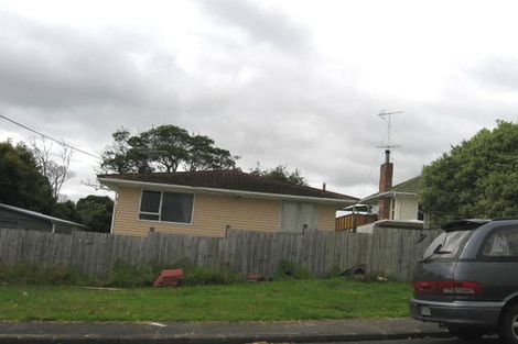 Photo of property in 7 Kahika Road, Birkdale, Auckland, 0626