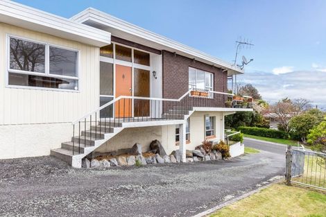 Photo of property in 52 Koha Road, Taupo, 3330