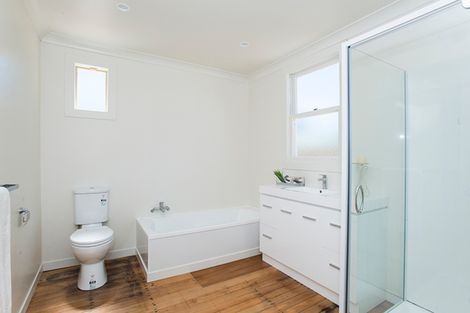 Photo of property in 127 Ballance Street, Whataupoko, Gisborne, 4010