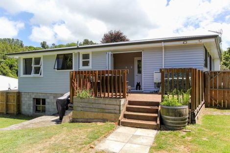 Photo of property in 174 Huatoki Street, Upper Vogeltown, New Plymouth, 4310