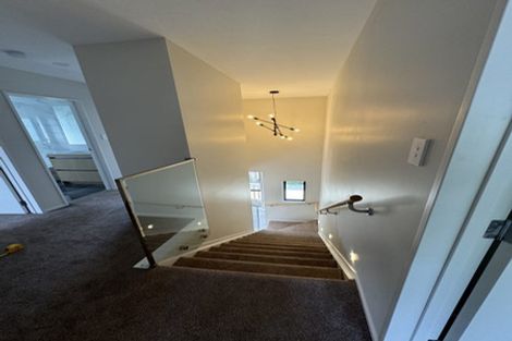 Photo of property in 6c Blenheim Street, Glenfield, Auckland, 0629