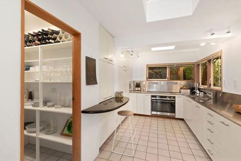 Photo of property in 3 Whiorau Grove, Lowry Bay, Lower Hutt, 5013