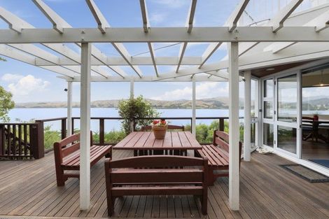 Photo of property in 28 Molyneux Close, Whitby, Porirua, 5024