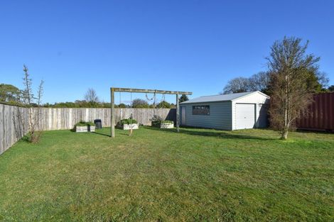 Photo of property in 24 Hilton Road, Carterton, 5713