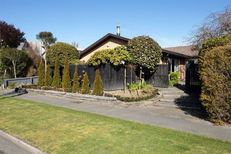 Photo of property in 5 Sayers Crescent, Ilam, Christchurch, 8041