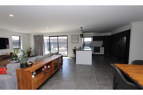 Photo of property in 30 Catalina Crescent, Burleigh, Blenheim, 7201