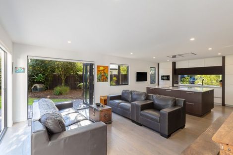 Photo of property in 9 Tanu Place, Parklands, Christchurch, 8083
