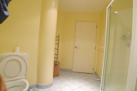 Photo of property in 4d/5 Kent Terrace, Mount Victoria, Wellington, 6011