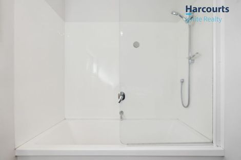 Photo of property in 74a Opaheke Road, Opaheke, Papakura, 2113