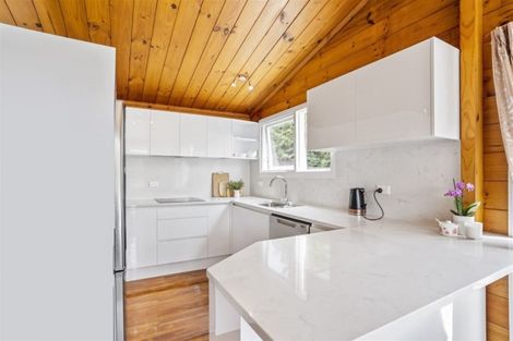 Photo of property in 37 Juliet Avenue, Howick, Auckland, 2014