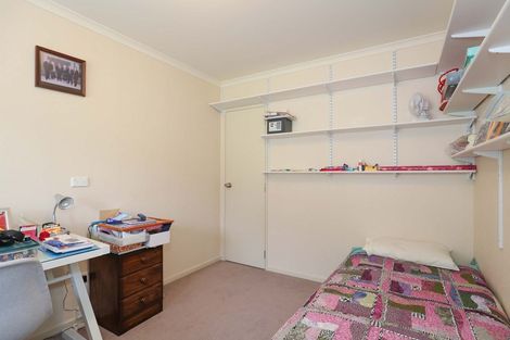 Photo of property in 27 Puriri Street, Te Aroha, 3320