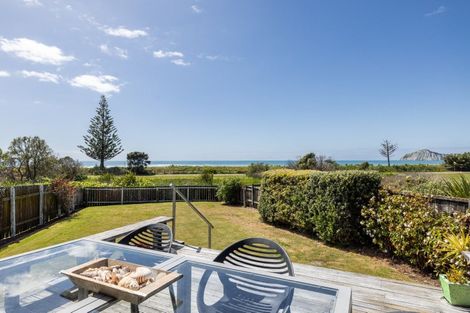 Photo of property in 98 Harper Road, Waimarama, 4294