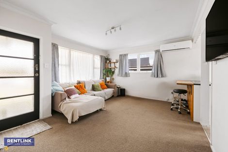 Photo of property in 33a Ngatai Road, Otumoetai, Tauranga, 3110