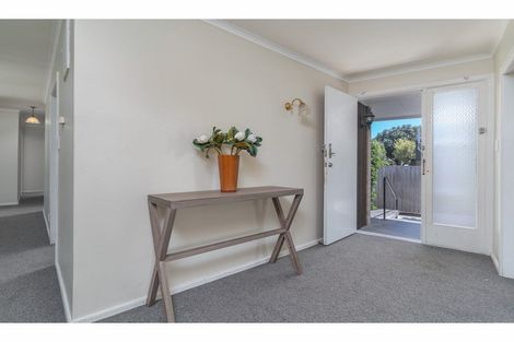 Photo of property in 6 Woodford Terrace, Ilam, Christchurch, 8053