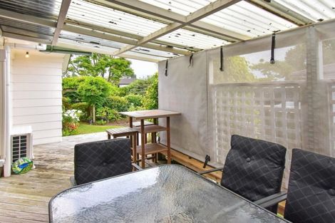Photo of property in 14 Adel Place, Weymouth, Auckland, 2103