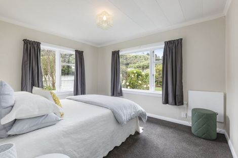 Photo of property in 171 George Street, Stokes Valley, Lower Hutt, 5019