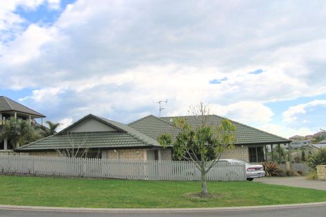 Photo of property in 39 Honeysuckle Lane, Ohauiti, Tauranga, 3112
