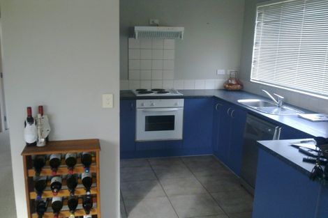 Photo of property in 8 Misty Valley Drive, Henderson, Auckland, 0612