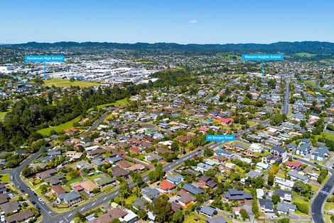 Photo of property in 45 Sturges Road, Henderson, Auckland, 0612