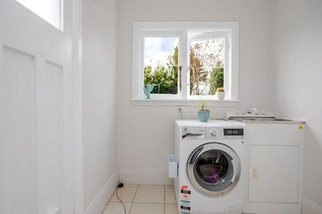 Photo of property in 12 Albert Street, Dannevirke, 4930