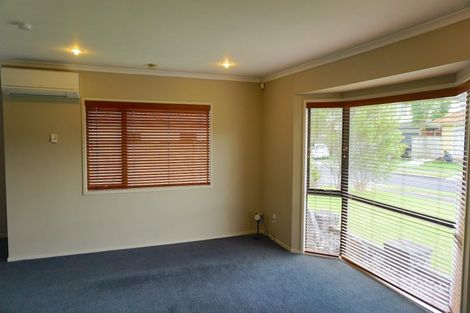 Photo of property in 5 Duntrune Road, Flat Bush, Auckland, 2016