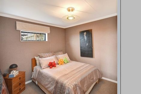 Photo of property in 96 Moana Crescent, Musselburgh, Dunedin, 9013