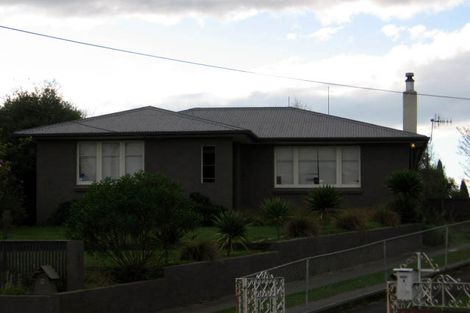 Photo of property in 8 Stoke Place, Awapuni, Palmerston North, 4412